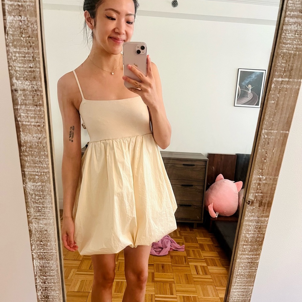 Zara cream mini voluminous dress with bubble hem